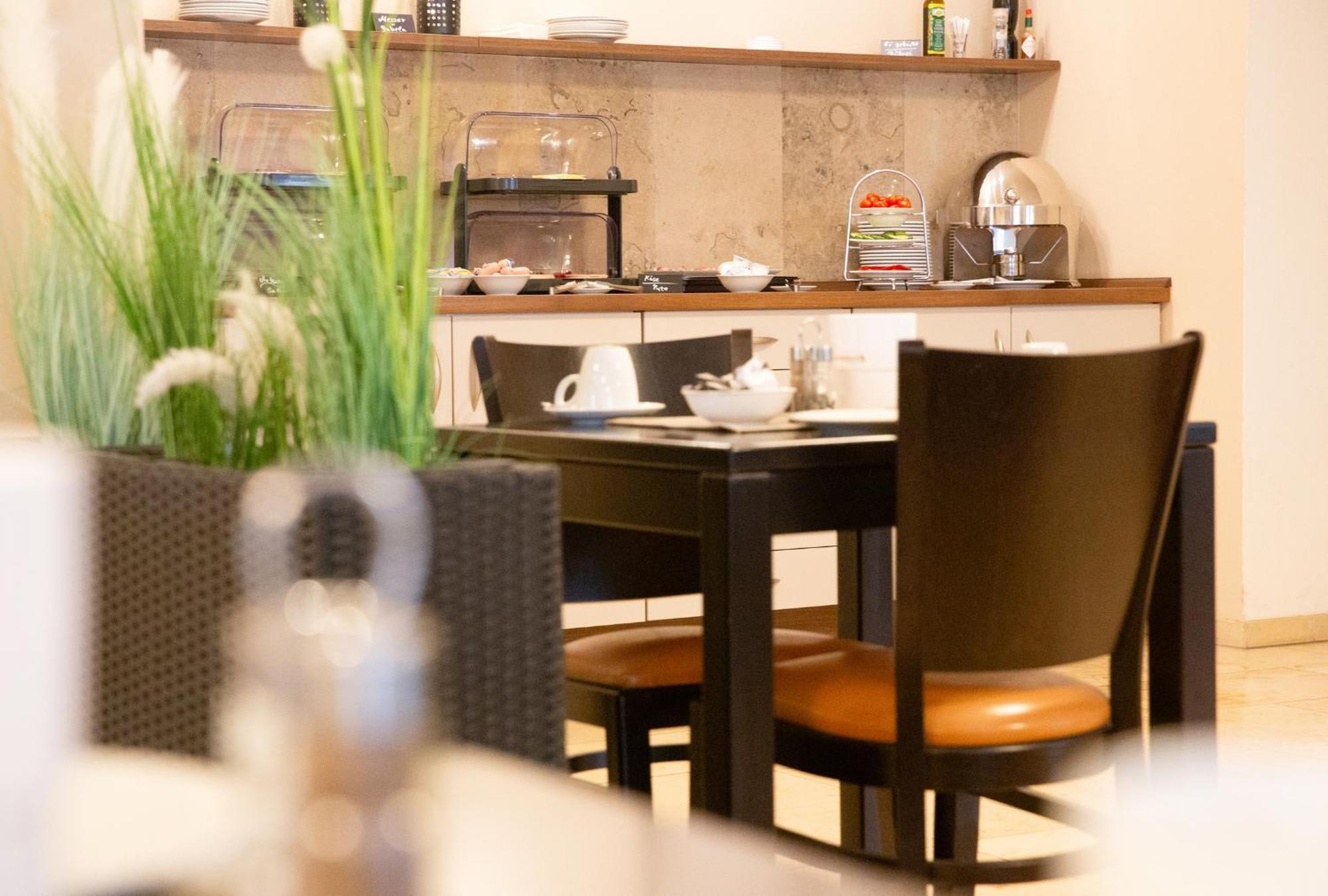 Auwald Hotel إنغولشتات المظهر الخارجي الصورة